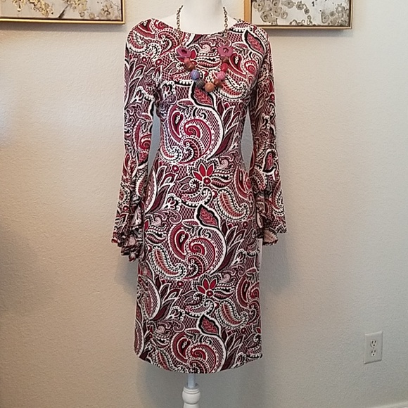 Shelby and Palmer Dresses & Skirts - Upstyle, Shelby and Palmer, Bell sleeve dress.